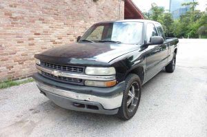 2000-chevy-1500-extended-cab-driver-side
